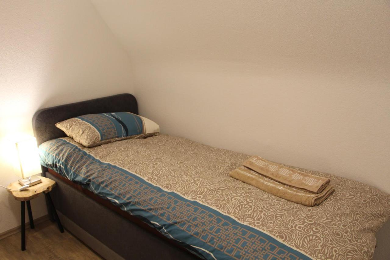 Ermis Apartments Метцинген Екстер'єр фото