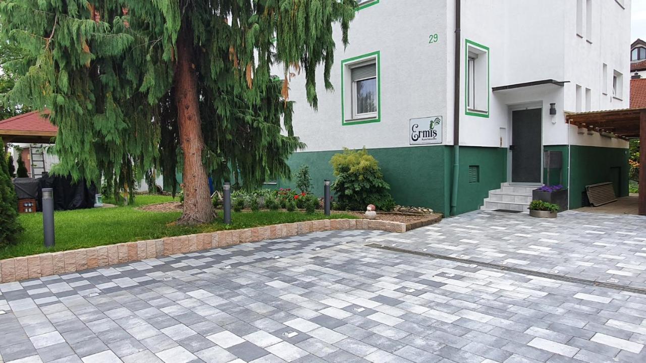 Ermis Apartments Метцинген Екстер'єр фото