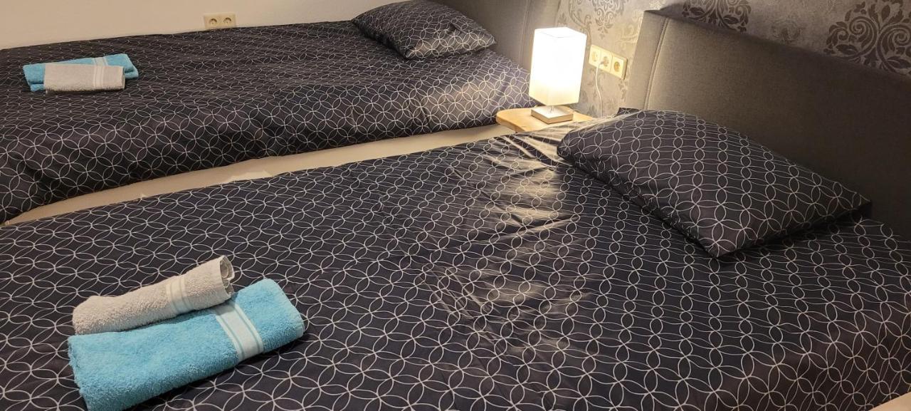 Ermis Apartments Метцинген Екстер'єр фото
